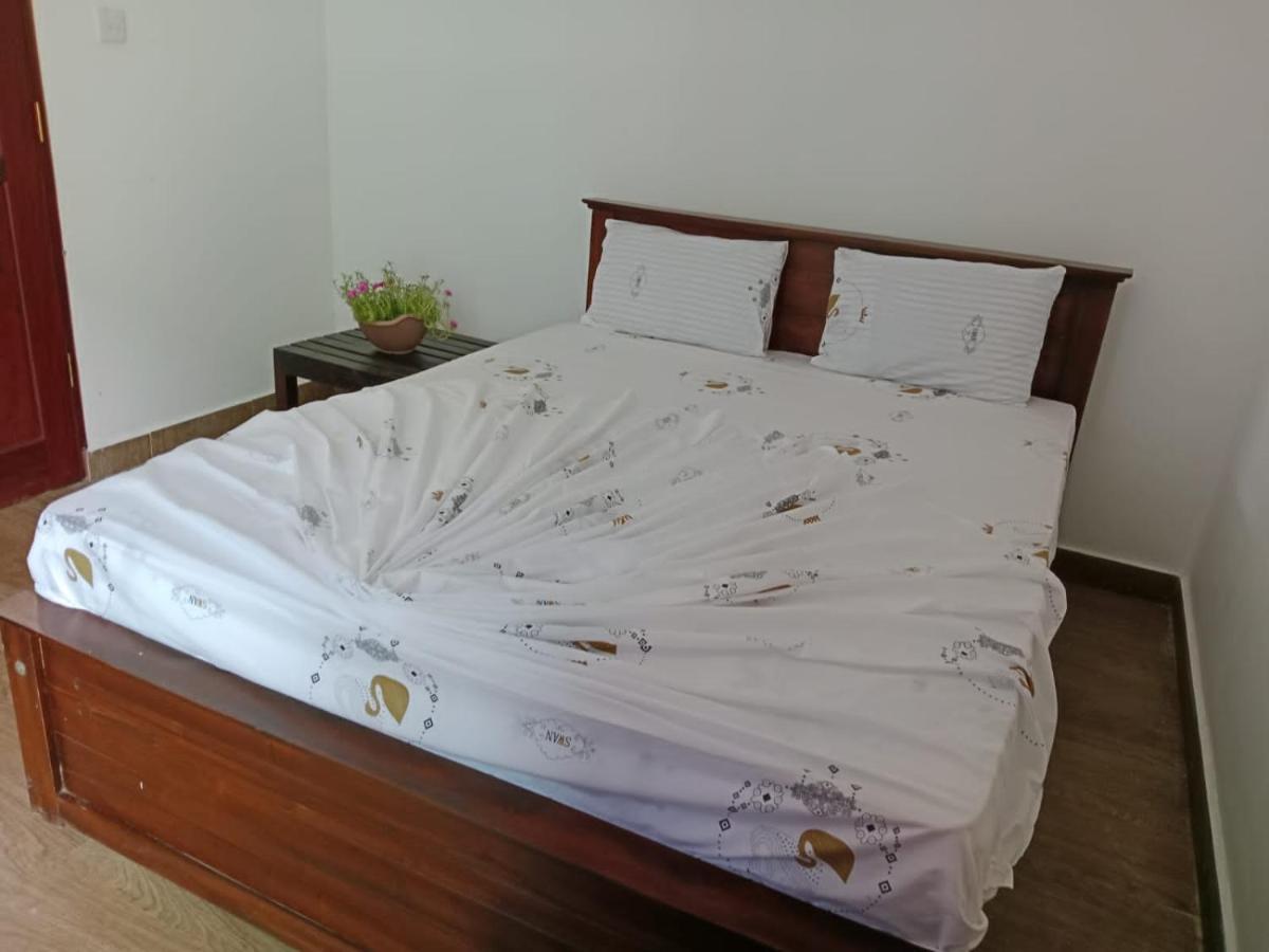 Home Stay Resort Nilaveli Exterior foto