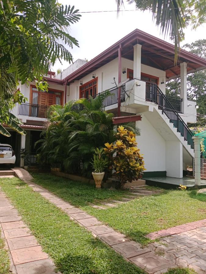Home Stay Resort Nilaveli Exterior foto