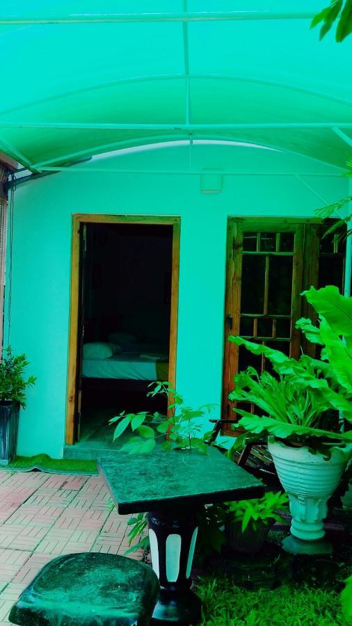 Home Stay Resort Nilaveli Exterior foto